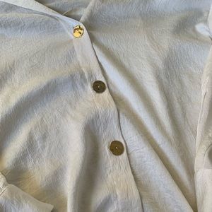 stunning oversized Zara white button down